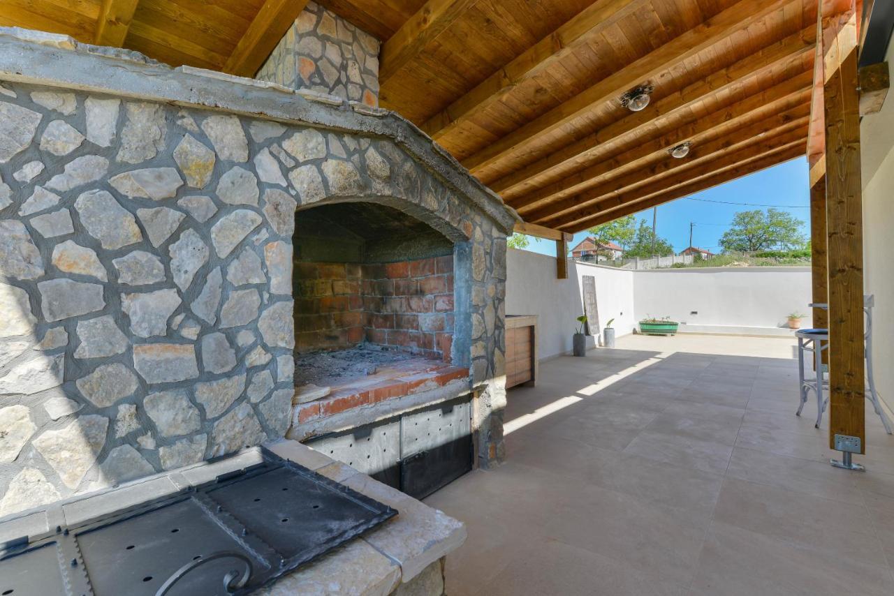 Modern Rustic Villa Kate Benkovac Εξωτερικό φωτογραφία